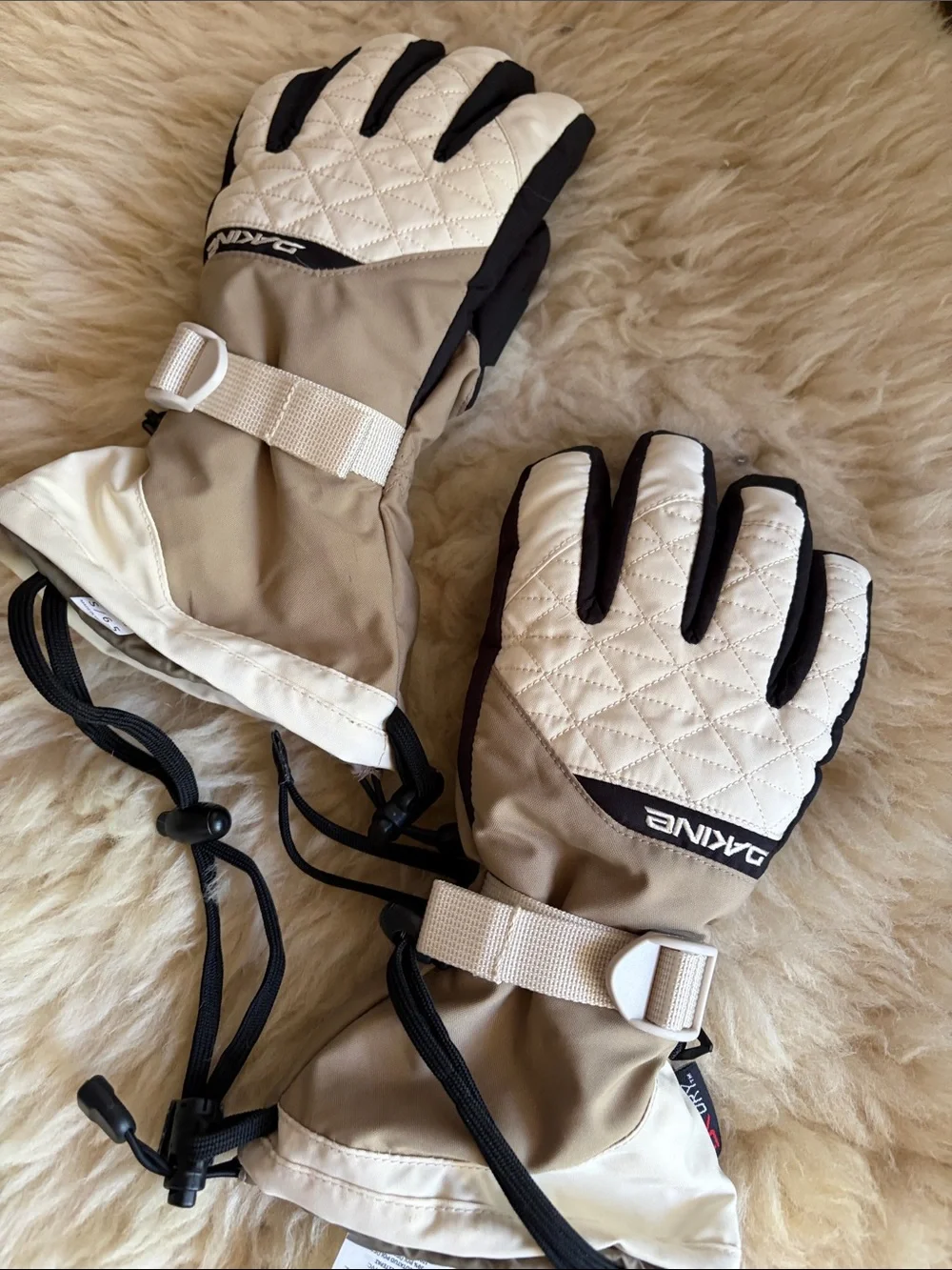 Dakine insulated gloves
